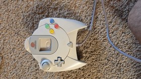 SEGA Dreamcast White Console NTSC-U/C w/ Controller, Memory Card, Rainbow Six