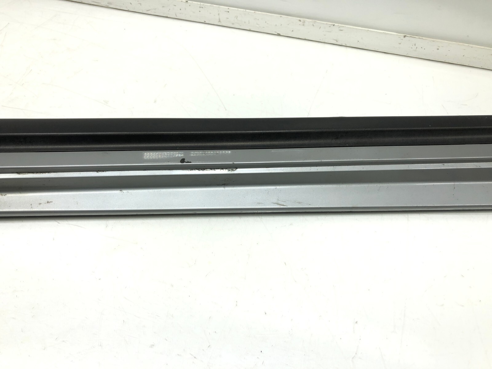 2014-2017 MASERATI GHIBLI LEFT DRIVER SIDE SKIRT ROCKER PANEL OEM.