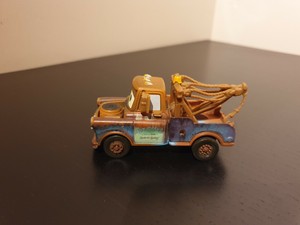 cars tow truck mater