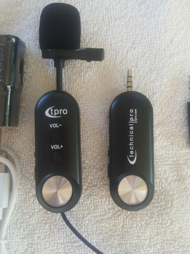 Technical Pro WMT170L Professional UHF Wireless Lapel Microphone with Rechargeab - Image 3 of 4