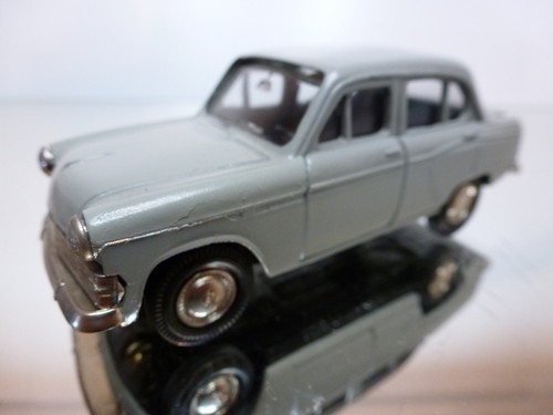 RUS - MOSKVITCH 403 1974 - GREY 1:43 - NICE CONDITION - 25 - 第 1/8 張圖片