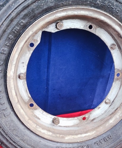 VESPA CERCHIO 10 X 2.10 RUOTA PIAGGIO WHELL 3.50-10 ORIGINAL - Imagen 3 de 9