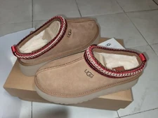 UGG Tazz Slipper Platform Shoes Chestnut Color Size 9 Platform New In Box