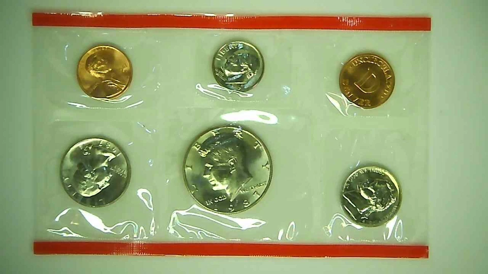 1987-P-D US Mint Set 10 Coins 22scr0412-6 - Image 3 of 4