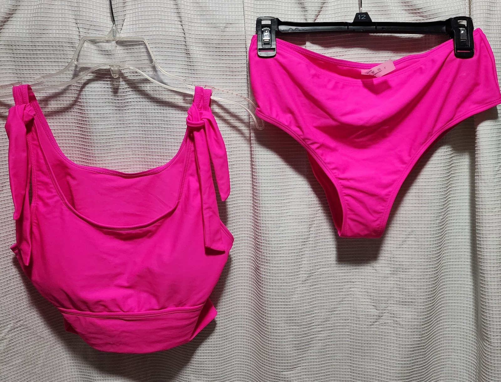 Swimsuit Bikini Hot Pink Ties at Shoulder NWOT Size Large-image