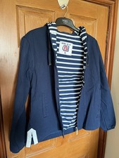 Woman’s Deal Jacket Size XL