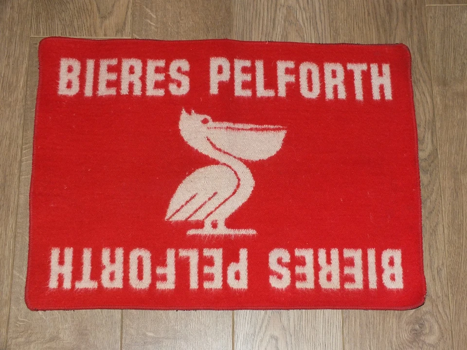 !! Ancien vintage tapis jeu bar bière PLV PELFORTH PELICAN Envoi GRATUIT !! - Photo 1/1