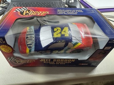 1999 Winners Circle Jeff Gordon #24 Dupont Radio Control Stock Car Racer NIB
