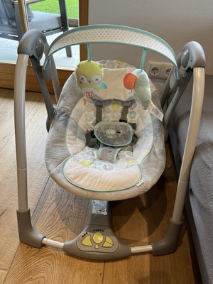 Ingenuity Hugs & Hoots zusammenklappbare & tragbare Babyschaukel (wie neu!)