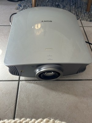 Sony VPL-VW50 SXRD 1080P High Definition Home Theater