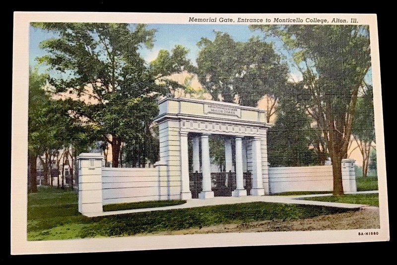GODFREY, ALTON ILLINOIS MONTICELLO COLLEGE MEMORIAL GATE ENTRANCE VTG LINEN PC