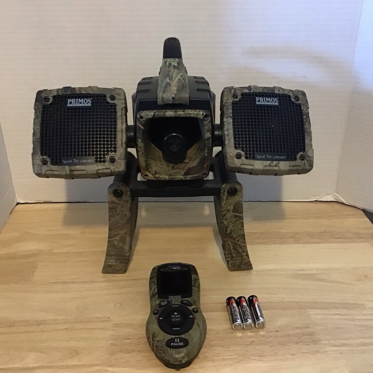 PRIMOS SPEAK EASY PREDATOR リモートディアスピーカー Primos Hunting Speak Easy Electronic Deer Calling System : Amazon