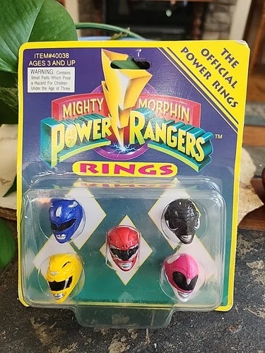 Vintage 1993 Mighty Morphin Power Rangers MMPR Helmet Rings Set of 5 ~ Brand New