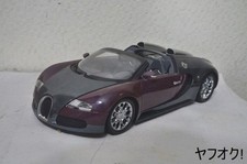 Minichamps Bugatti Veyron Grand Sport 1 18 miniature car