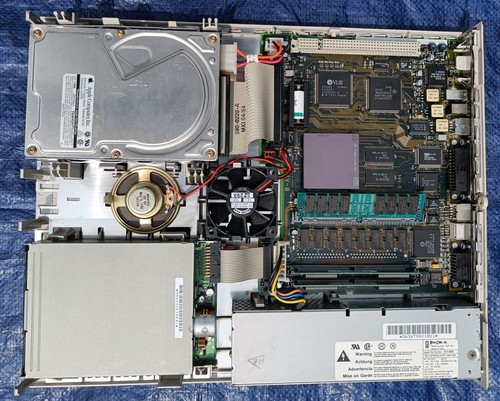 Apple Mac LC475 (Aka Quadra 605). Clean. Issues – see below. Parts or Repair - Bild 2 von 13