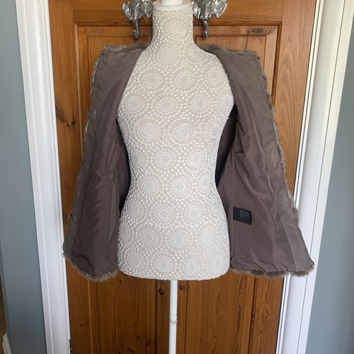 Ladies Gilet Faux Fur Light Brown Size EU 34 by H&M NWOT - Picture 4 of 4