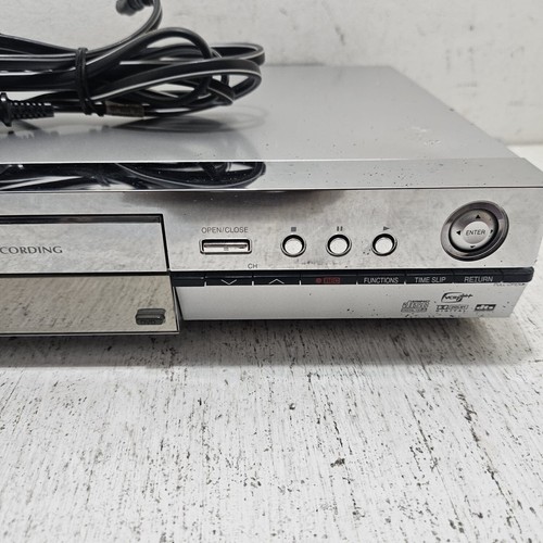 Panasonic DMR-HS2 DVD Recorder Player 40 Gb HDD No Remote Tested Working - Picture 4 of 11
