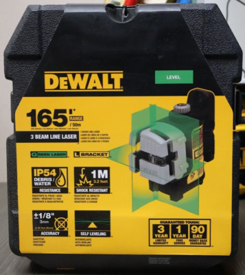 DeWALT DW089CG Line Laser Level With Brack and Case NEW