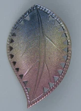 LEAF SHAPED CLOTHING BUTTON 