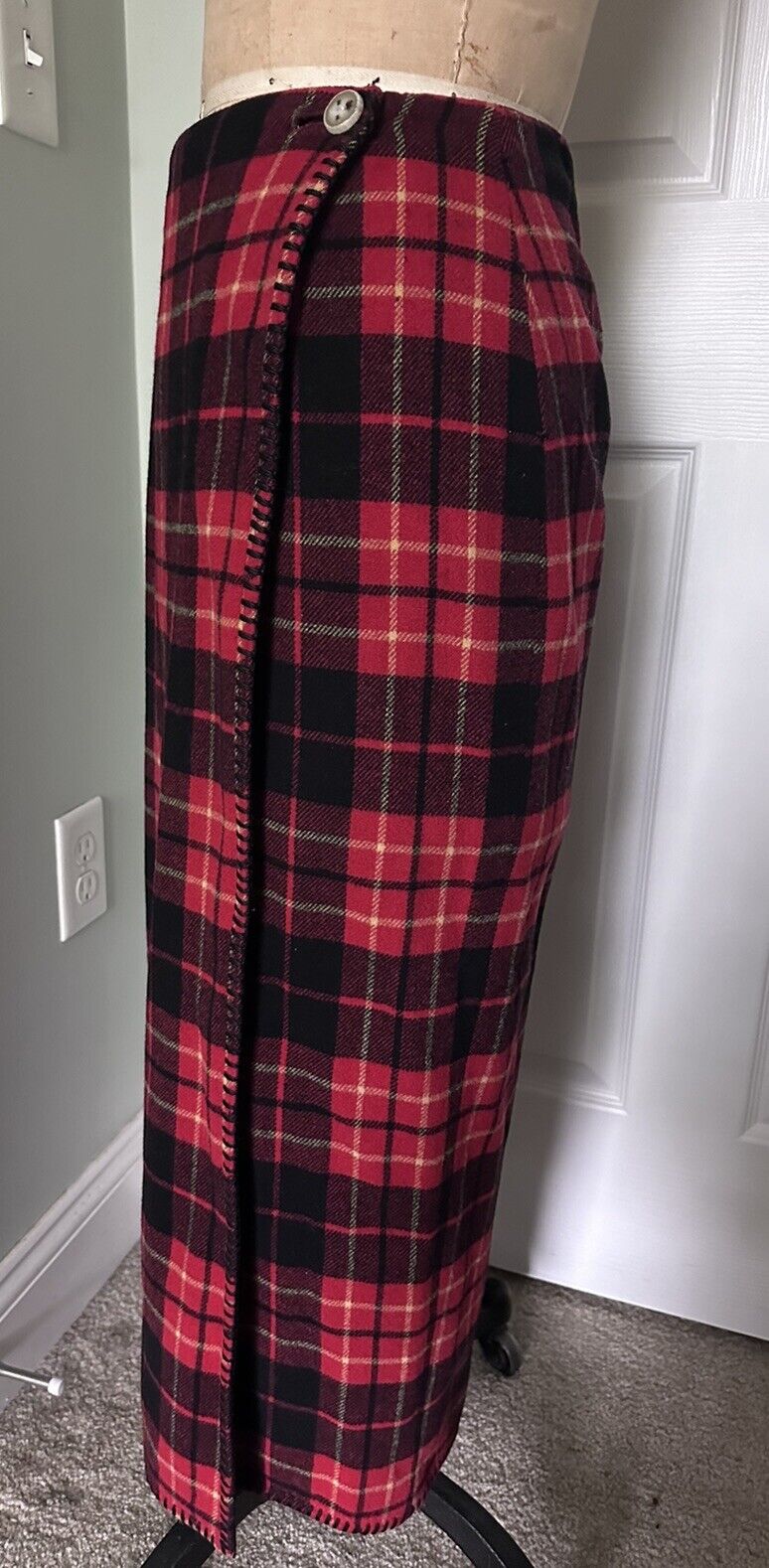 Vintage GAP Wool Red Plaid Wrap Midi long skirt. … - image 10