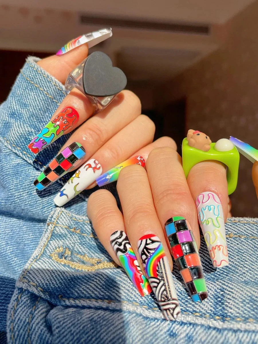 Press on nails on sale coffin