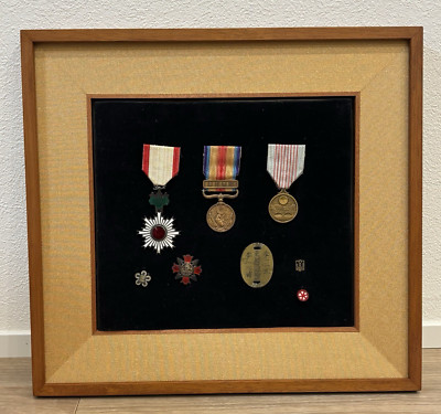 WWIII Japanese Imperial Medal Rising Sun Officer's Dog Tags Other with frame