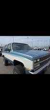 1991 Chevrolet Blazer Base 2dr 4WD SUV