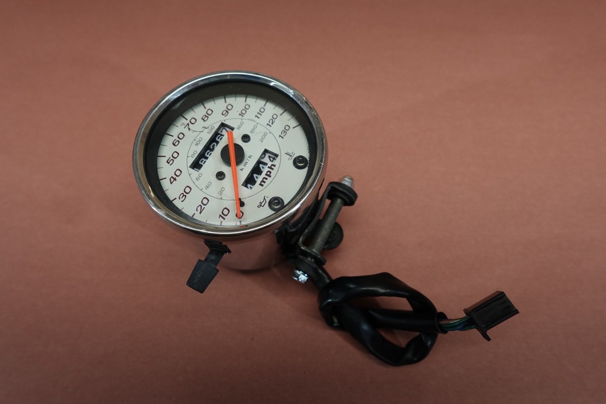 2000-2007 Honda Shadow Sabre VT1100 VT1100C2 Speedometer Gages