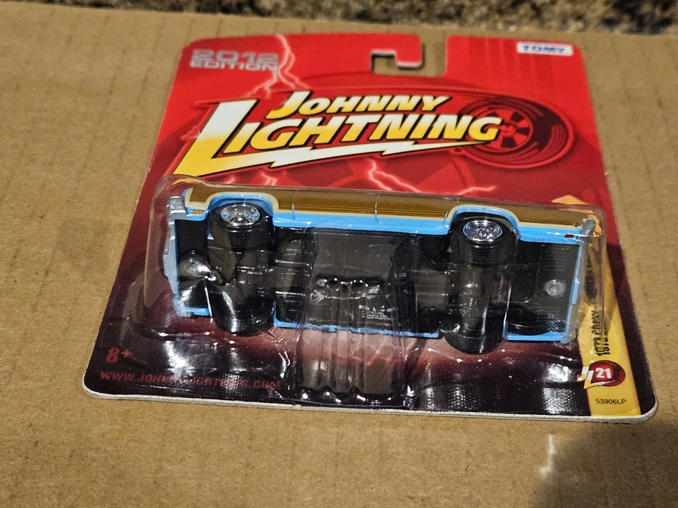 Johnny Lightning Lot of 3 1973 Chevy Caprice Estate Station Wagon '73 Forever - Image 4 of 4