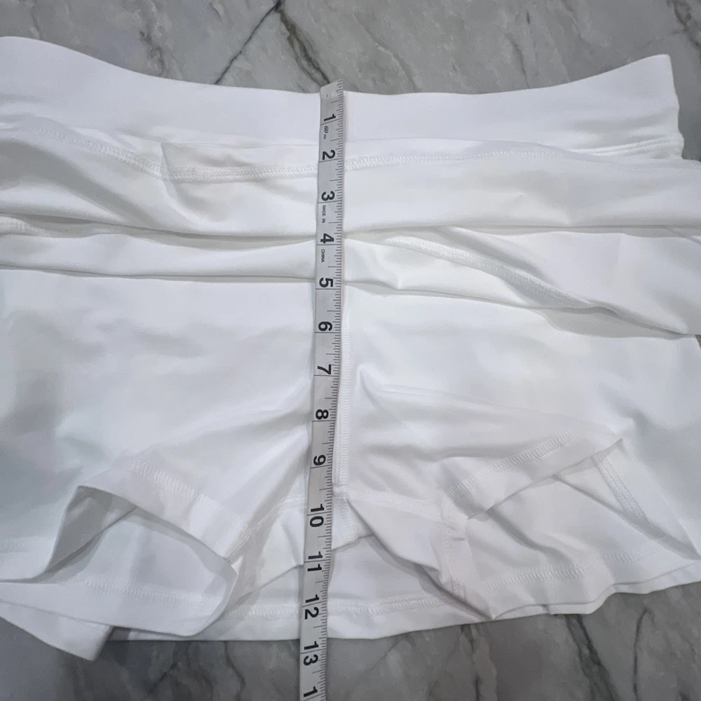 Sofibella 13" White Pleated Golf & Tennis Skort for Women - Size Large NWT $70