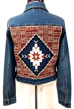 IDYLLWIND Miranda Lambert Trucker AZTEC BEADED Denim Jacket Size S VEUC! ~ RARE*