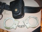 Vintage Policeman's Leather Belt With 3 Pairs Of Handcuffs & Cartridge Pouch — photo 3