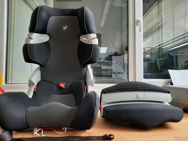Bmw junior seat