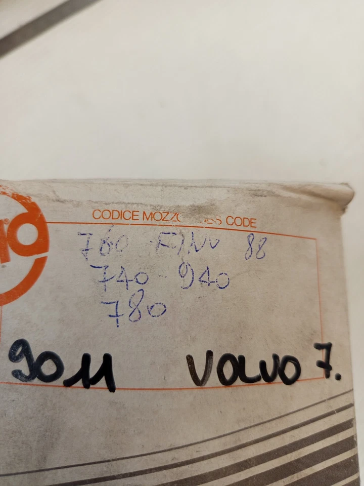 mozzo volante nos originale Raid per Volvo 740 760 780 940 hub boss - Imagen 2 de 4