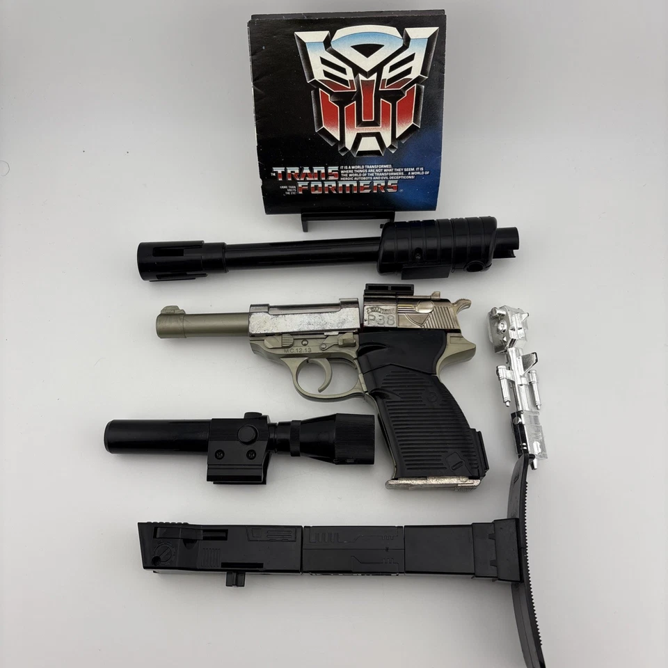 Megatron Complete - Vintage 1984 G1 Transformers Hasbro Pre-Rub No Date - Image 3 of 4