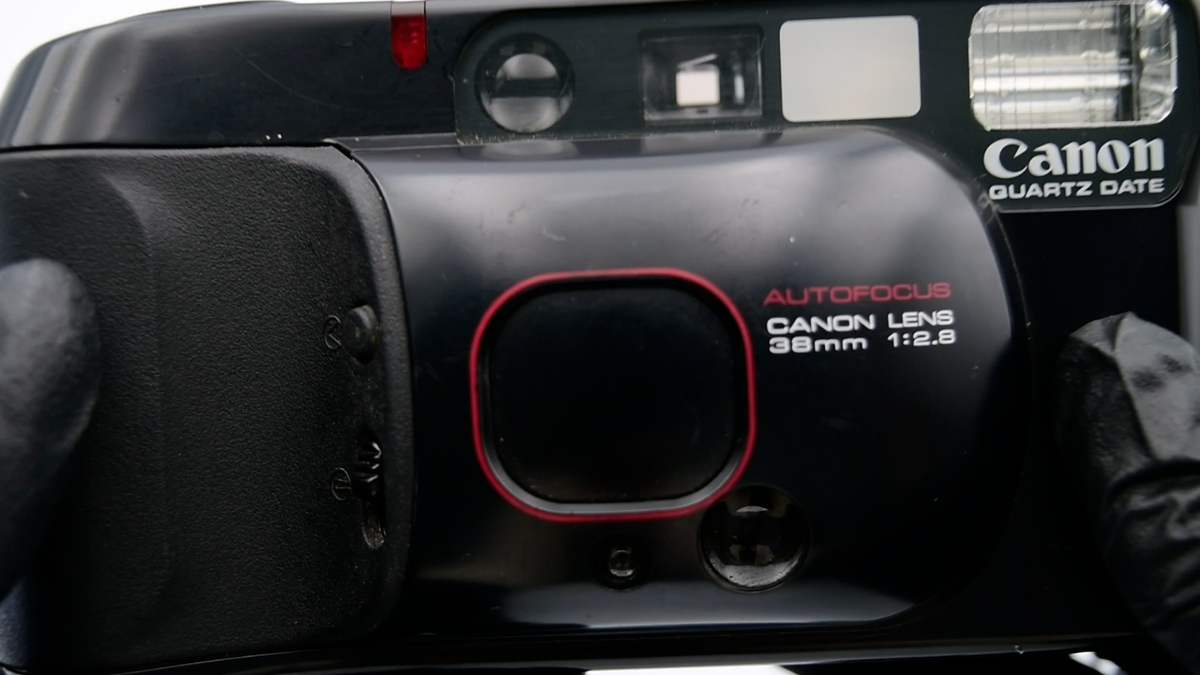 フィルムカメラ Canon Autoboy 3 QUARTZ DATE G0212-217-1p ALL WORKS [ MINT ] CANON Autoboy 3 Sure Shot Quartz Date QD Film