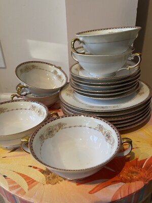 Vintage 1960's Meito China Hand Painted Made in Japan 18 Pics