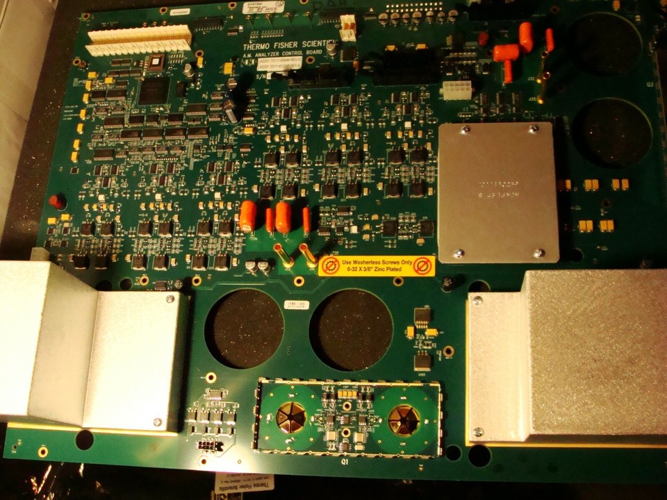 Thermo TSQ Quantum Ultra Scheda Controllo Analizzatore – 70111-60544 (Ricambio) - Foto 2