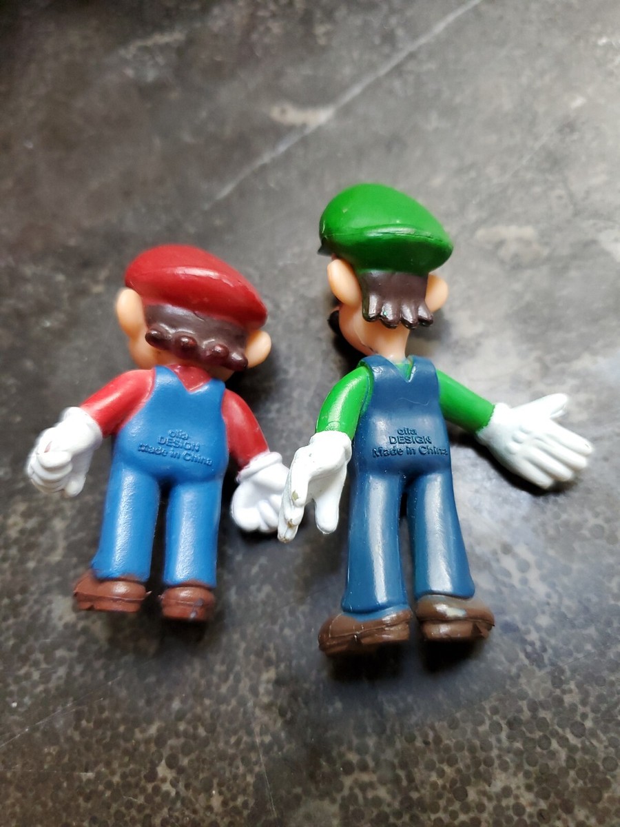 Classic Mario & Luigi Nintendo Super Mario Bros. Mini Toy