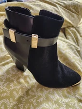 Hal Rubenstein Black Boots size 7.5 leather upper. tiny flaw in heal . easy fix