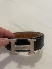 HERMÈS Ceinture homme cuir réversible noir/marron boucle H métal