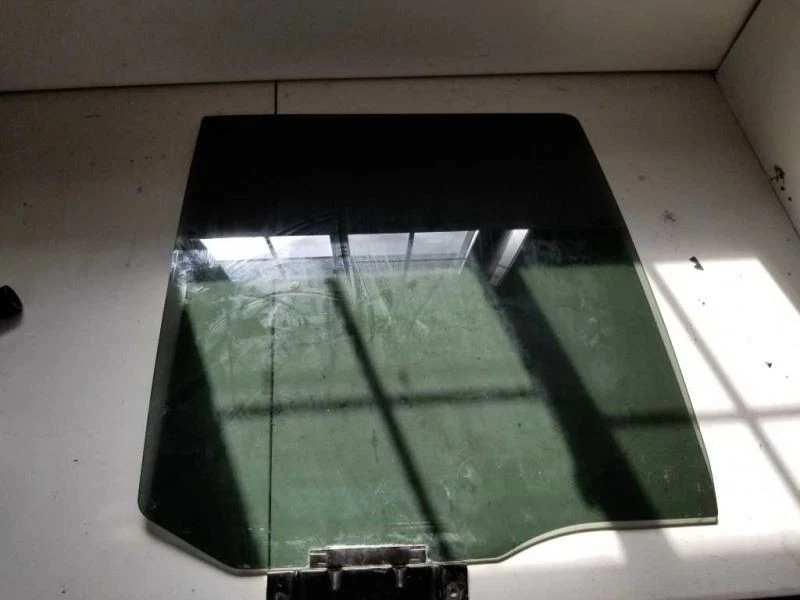 Puerta trasera pasajero vidrio Sport Trac tinte privacidad se adapta a 97-05 EXPLORER 9861158 Foto 2 de 4