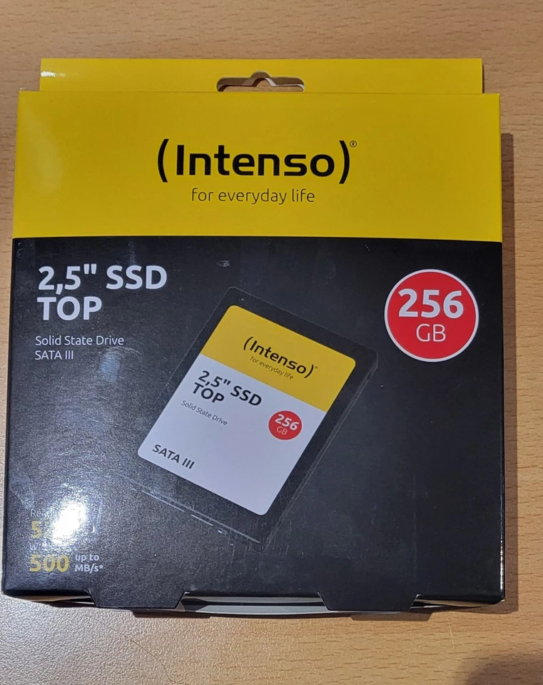 Intenso 256 GB 2,5" SSD TOP / Solid State Drive Sata III / Festplatte