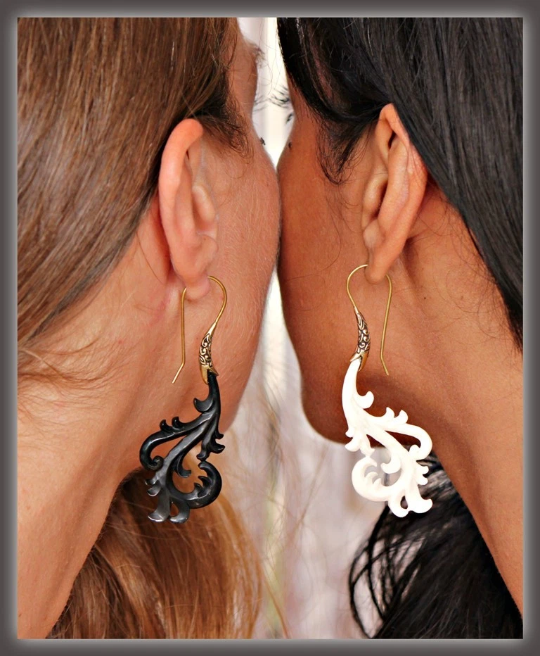 Black 2024 horn earrings