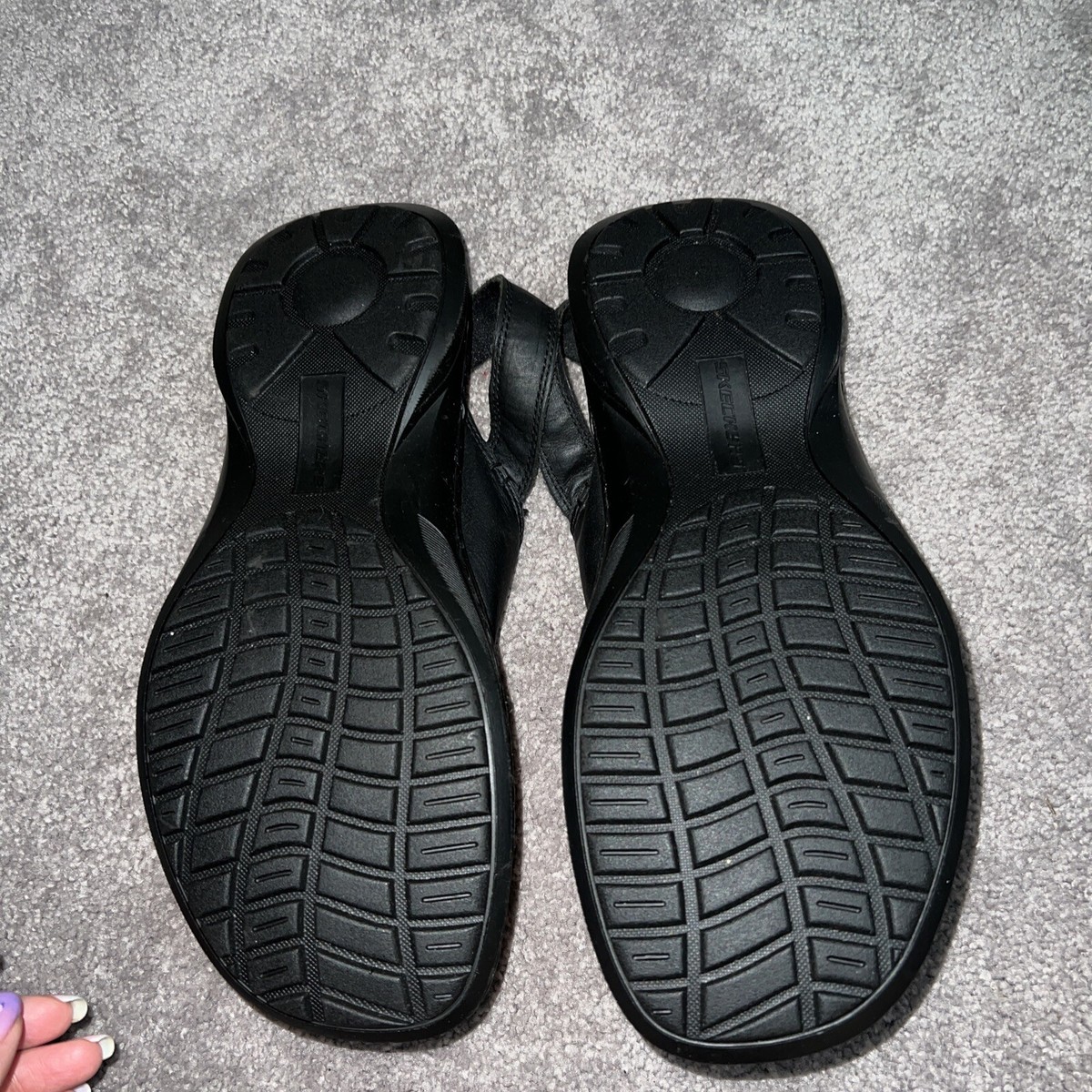 Skechers Black Leather Sandals Mens Size 11 Phoenix Bird  display picture 2