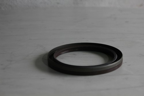 Kurbelwellendichtring 01090