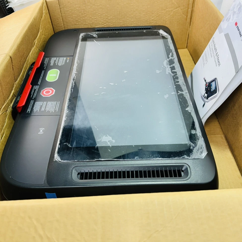 STAR TRAC 19" EMBEDDED DISPLAY For 10 TRX FREERUNNER TREADMILL. Monitor ONLY!! - Image 3 of 4