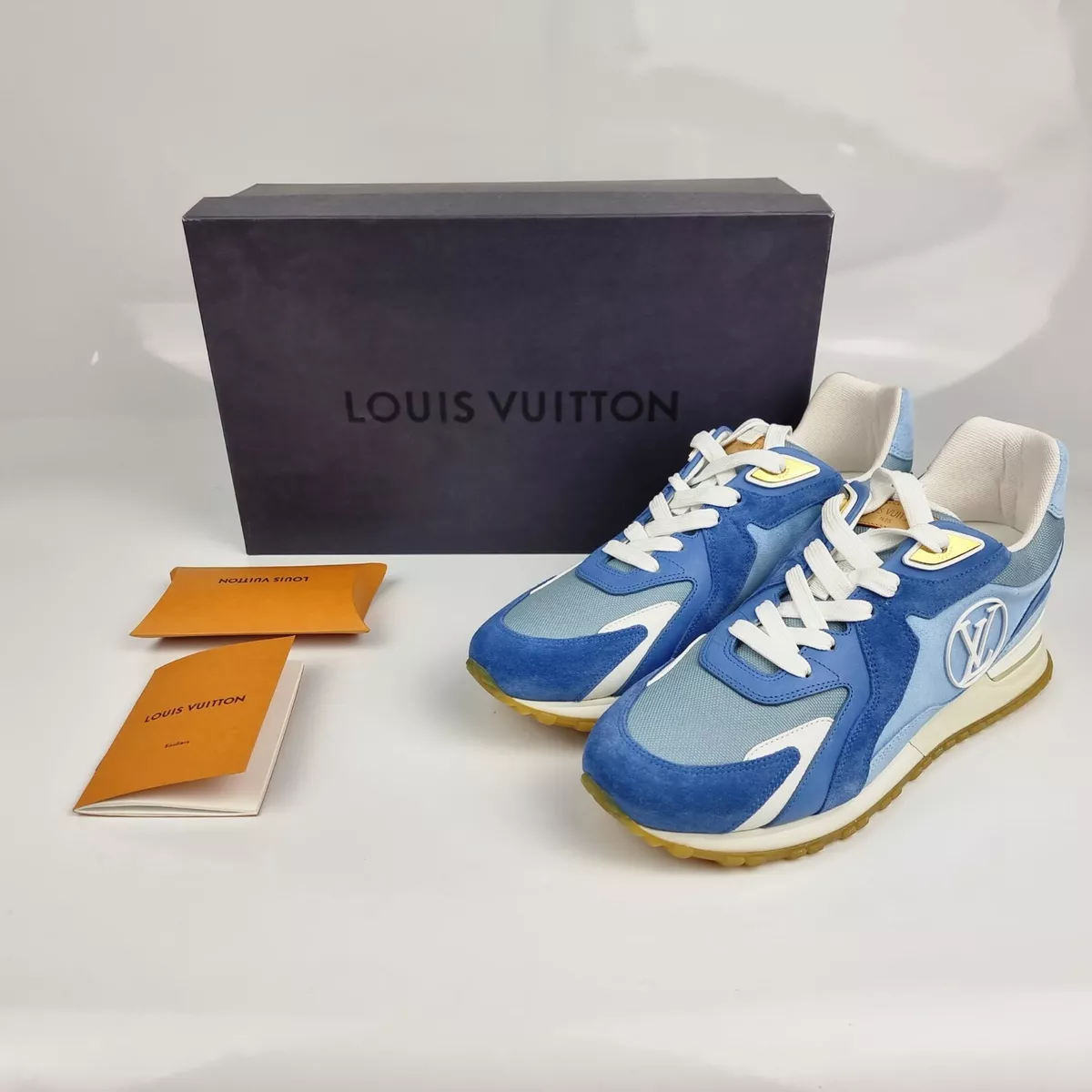 Louis Vuitton LV Mens White Silver Pulse Runaway Sneakers shoes