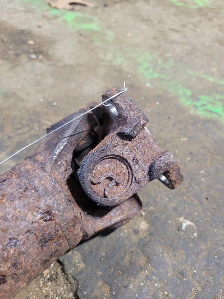 Eje de transmisión trasero transmisión automática de 3,0 L compatible con 08-11 MAZDA TRIBUTE 1352451 Foto 2 de 4