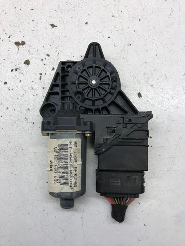 VW PASSAT B5 3B2 Fensterhebermotor hinten links 3B9839751CB 2.50 33816508